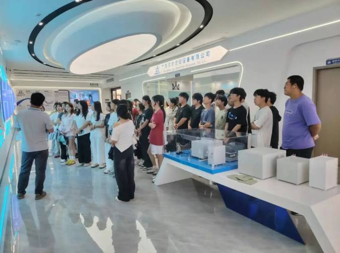 校企交流促共进｜萍乡学院商学院师生走进广东贝尔参观交流