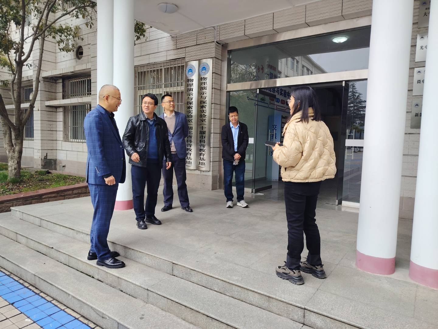 湖汽启航,贝尔同行——广东贝尔受邀参与湖北汽车工业学院校友交流与专场宣讲活动